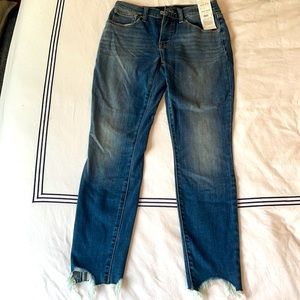 NWT Lucky Brand Skinny Ankle Jean